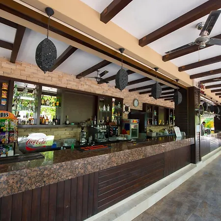 塞尔科坎酒店 酒店 4*